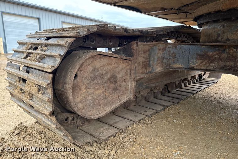 image for item EM2340 2002 Case CX160 excavator