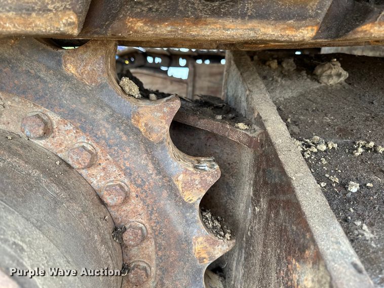 image for item EM2340 2002 Case CX160 excavator