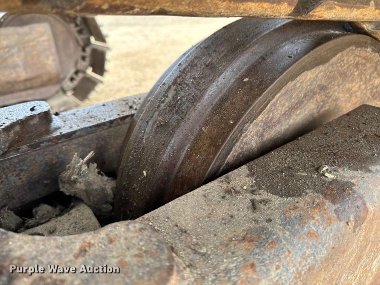 image for item EM2340 2002 Case CX160 excavator