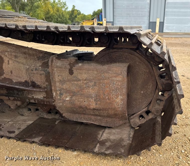 image for item EM2340 2002 Case CX160 excavator