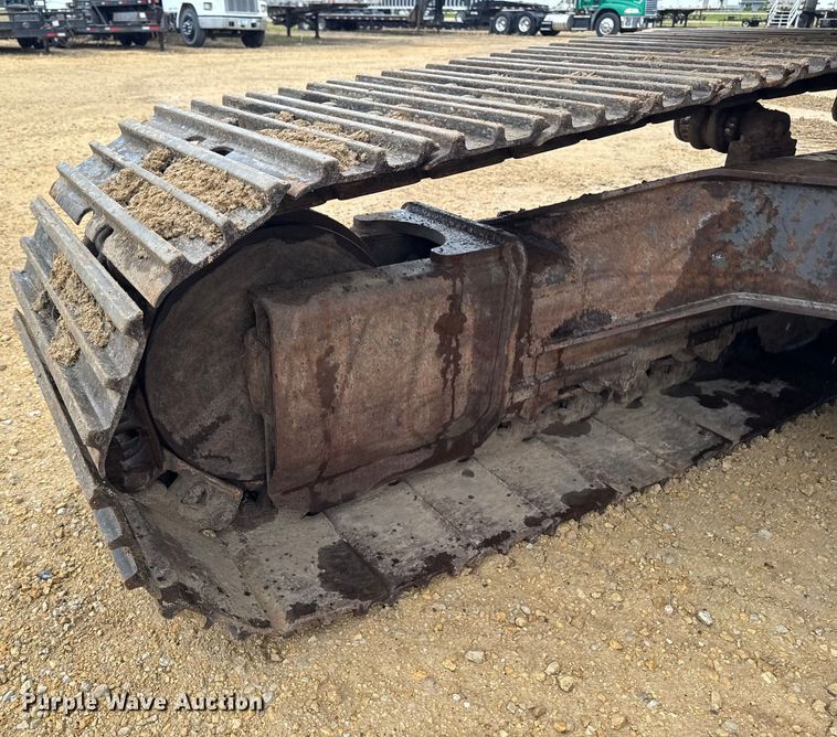 image for item EM2340 2002 Case CX160 excavator