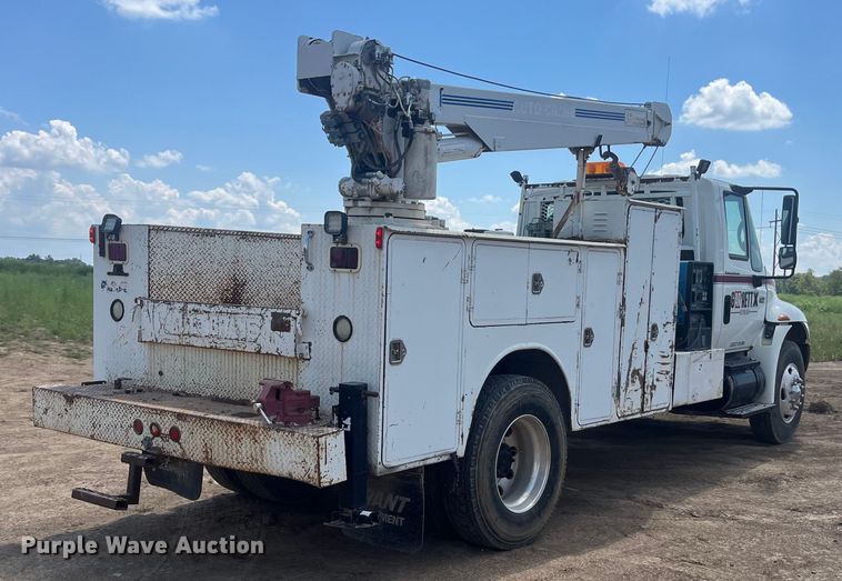 image for item EN5521 2007 International 4300 utility / service truck