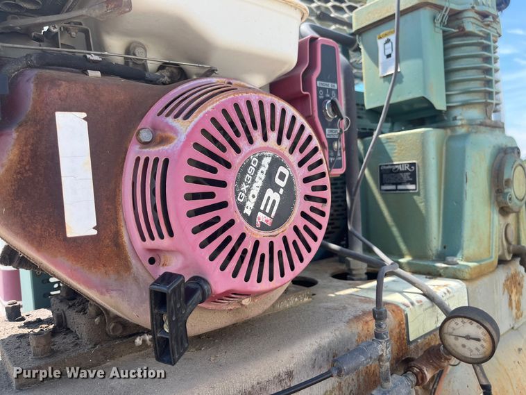 image for item EN5521 2007 International 4300 utility / service truck