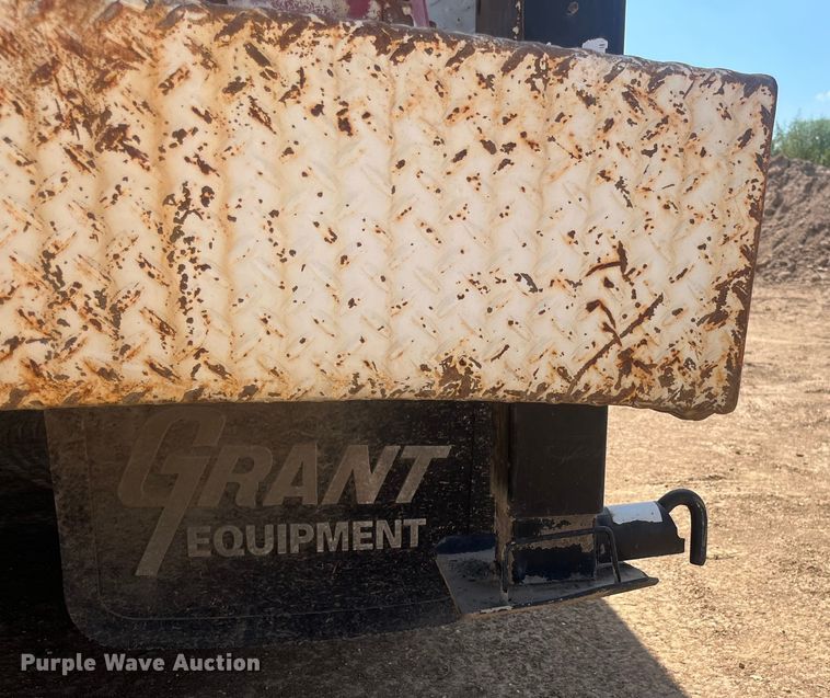 image for item EN5521 2007 International 4300 utility / service truck