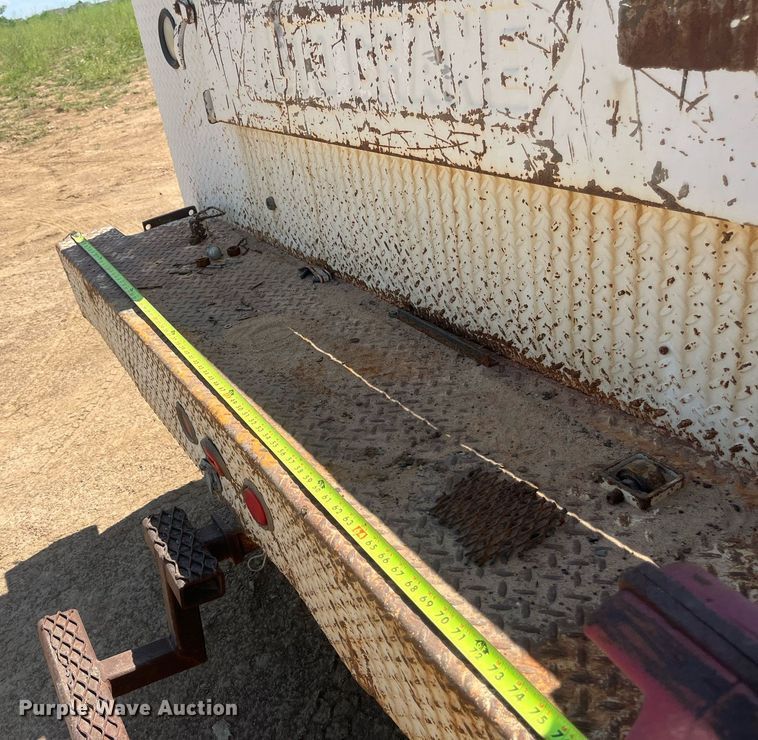 image for item EN5521 2007 International 4300 utility / service truck