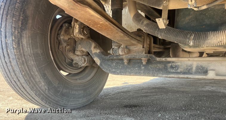 image for item EN5521 2007 International 4300 utility / service truck