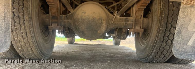 image for item EN5521 2007 International 4300 utility / service truck