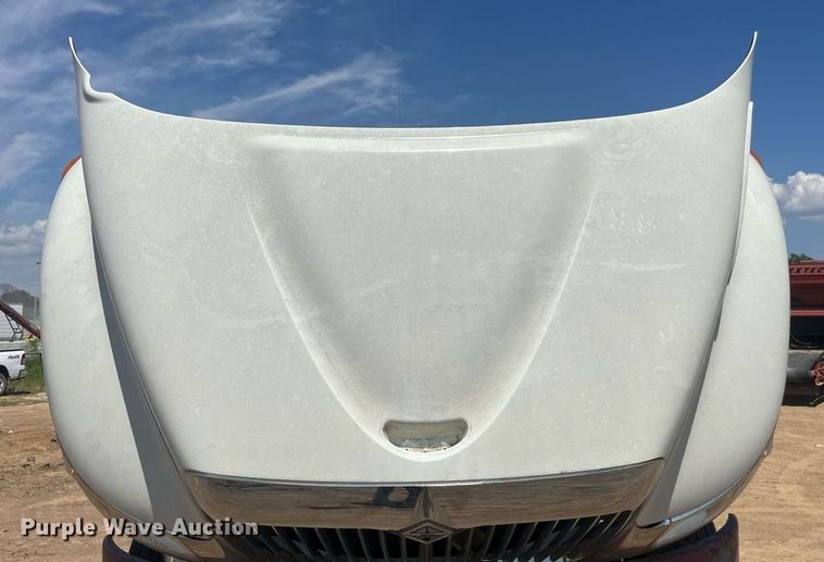 image for item EN5521 2007 International 4300 utility / service truck