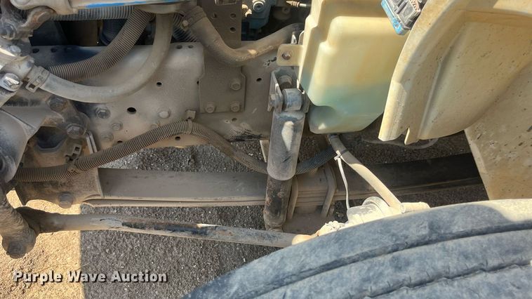 image for item EN5521 2007 International 4300 utility / service truck