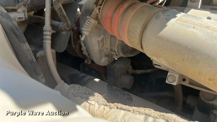 image for item EN5521 2007 International 4300 utility / service truck