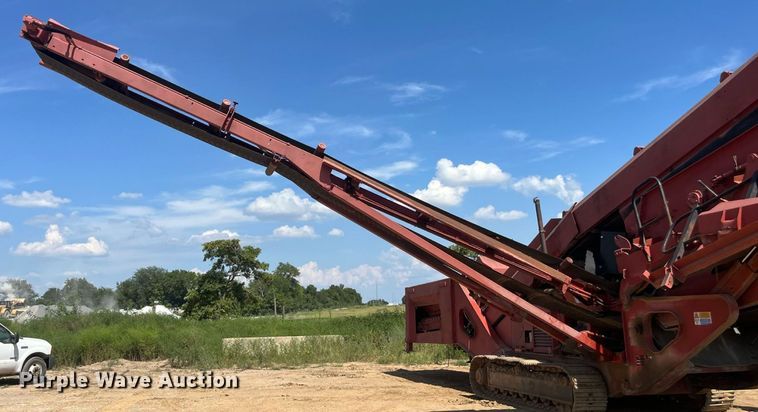 image for item EN5523 Extec 74.9 KW screening plant