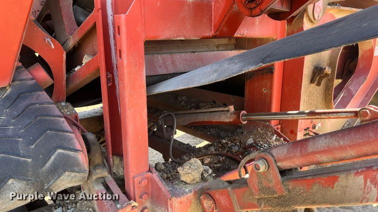 image for item EN5523 Extec 74.9 KW screening plant