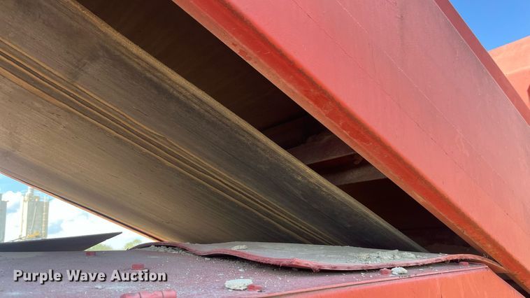 image for item EN5523 Extec 74.9 KW screening plant