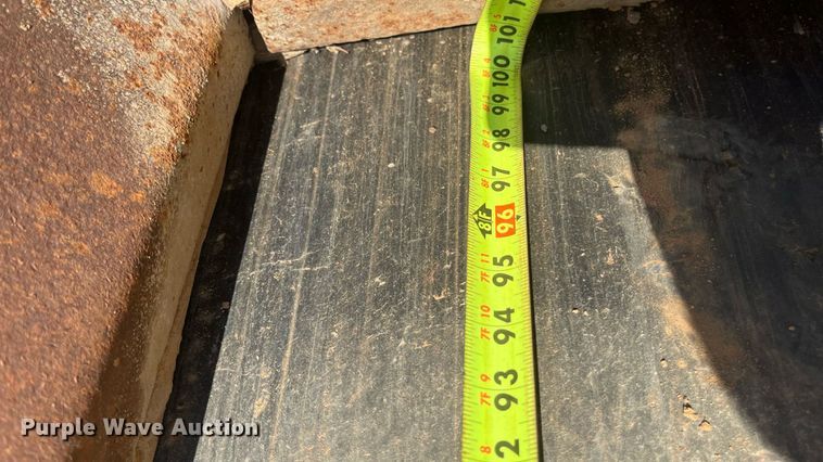 image for item EN5523 Extec 74.9 KW screening plant