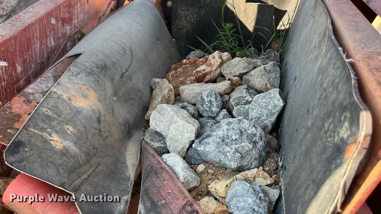 image for item EN5523 Extec 74.9 KW screening plant