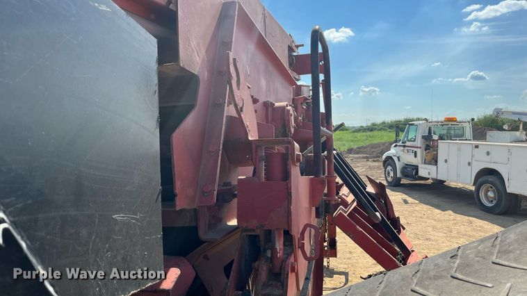 image for item EN5523 Extec 74.9 KW screening plant