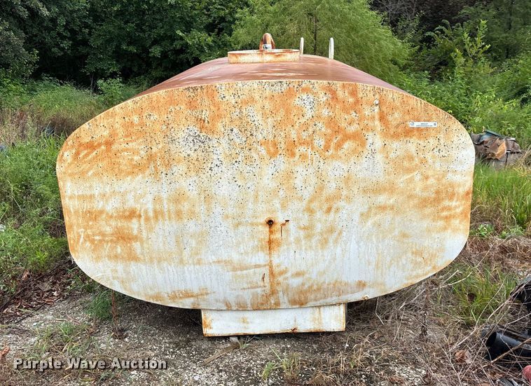 image for item EN5537 Tank truck bed