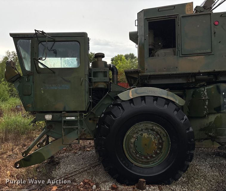 image for item EN5545 1966 American Hoist and Derrick 2380 crane