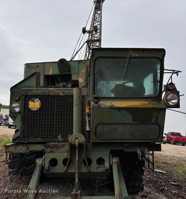 image for item EN5545 1966 American Hoist and Derrick 2380 crane