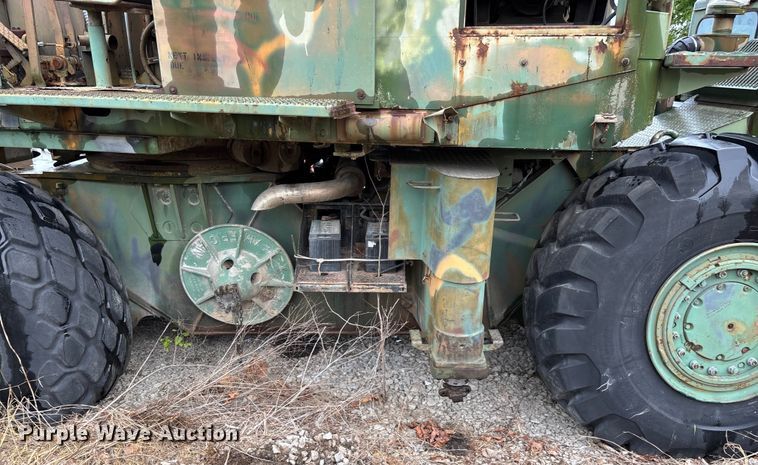 image for item EN5545 1966 American Hoist and Derrick 2380 crane