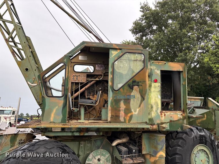 image for item EN5545 1966 American Hoist and Derrick 2380 crane