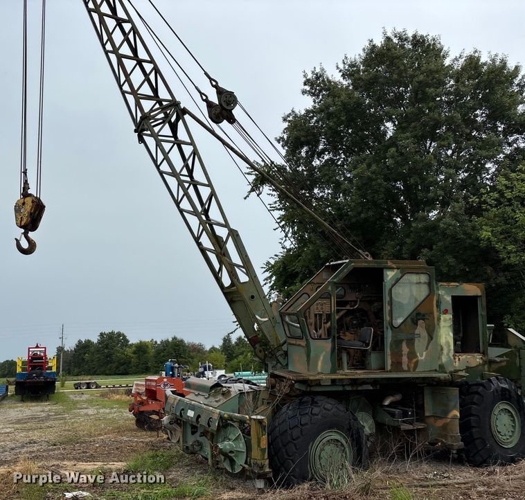 image for item EN5545 1966 American Hoist and Derrick 2380 crane