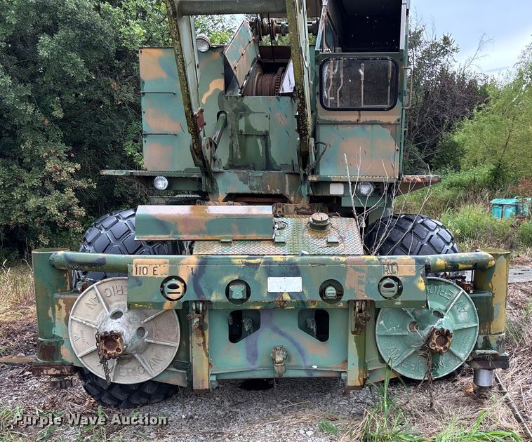 image for item EN5545 1966 American Hoist and Derrick 2380 crane