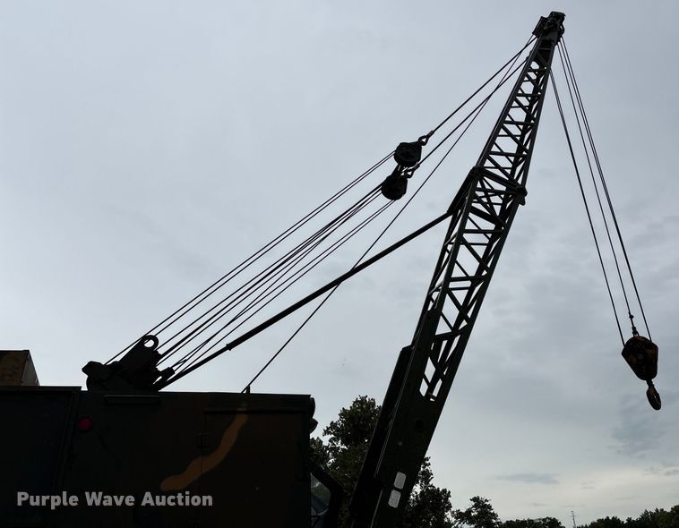 image for item EN5545 1966 American Hoist and Derrick 2380 crane