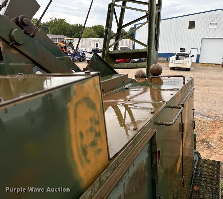 image for item EN5545 1966 American Hoist and Derrick 2380 crane