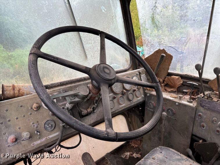 image for item EN5545 1966 American Hoist and Derrick 2380 crane