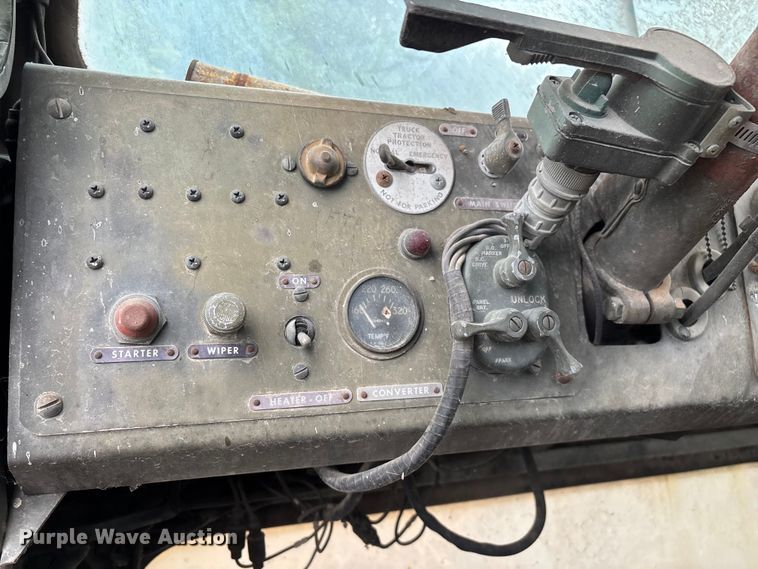 image for item EN5545 1966 American Hoist and Derrick 2380 crane