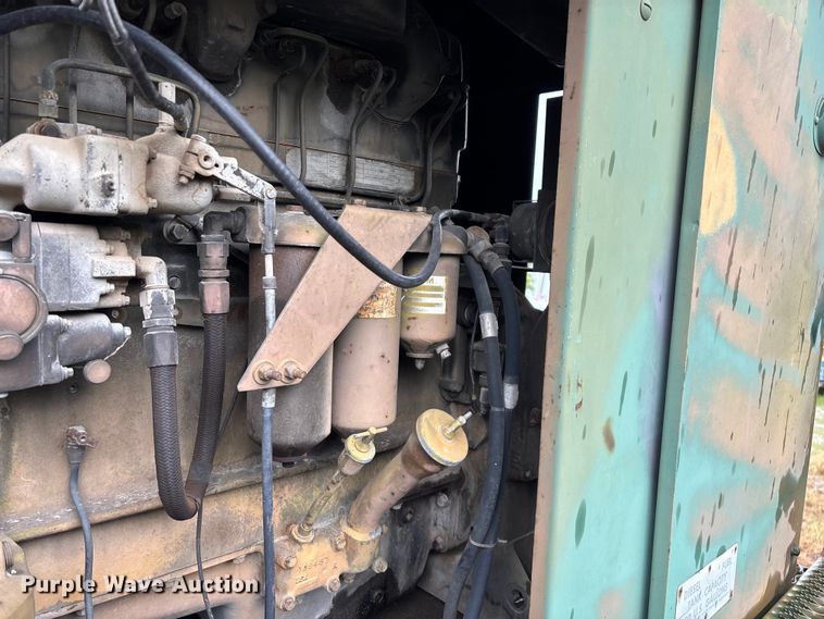 image for item EN5545 1966 American Hoist and Derrick 2380 crane