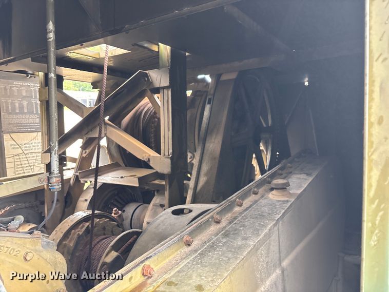 image for item EN5545 1966 American Hoist and Derrick 2380 crane