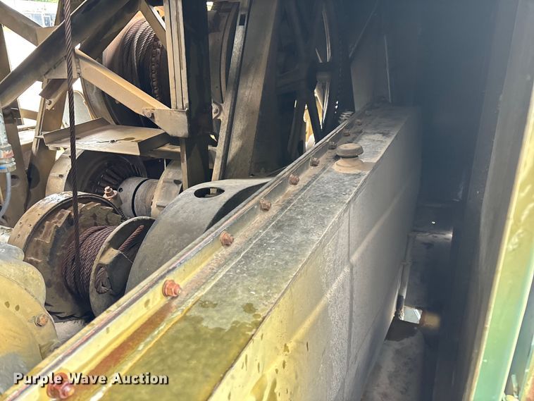 image for item EN5545 1966 American Hoist and Derrick 2380 crane