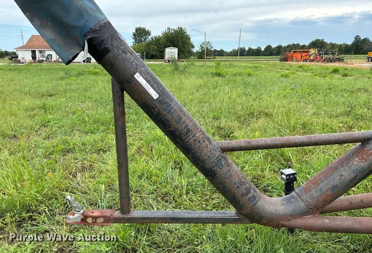 image for item EN5546 Tank fill stand