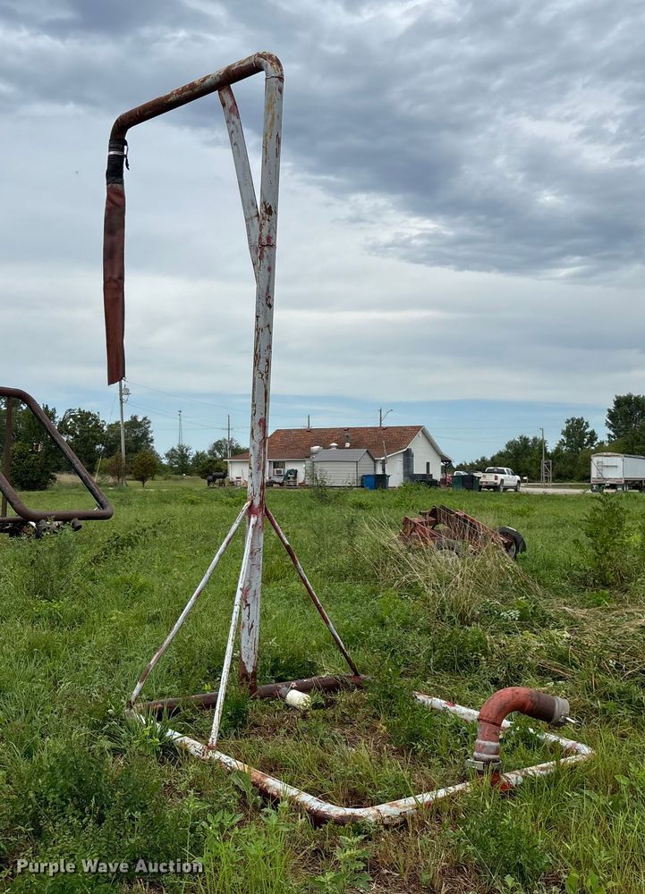 image for item EN5547 Tank fill stand