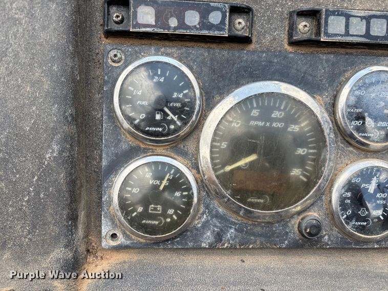 image for item EN5550 2007 Ditch Witch JT3020 All Terrain directional boring unit