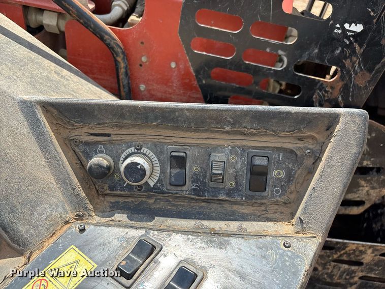 image for item EN5550 2007 Ditch Witch JT3020 All Terrain directional boring unit