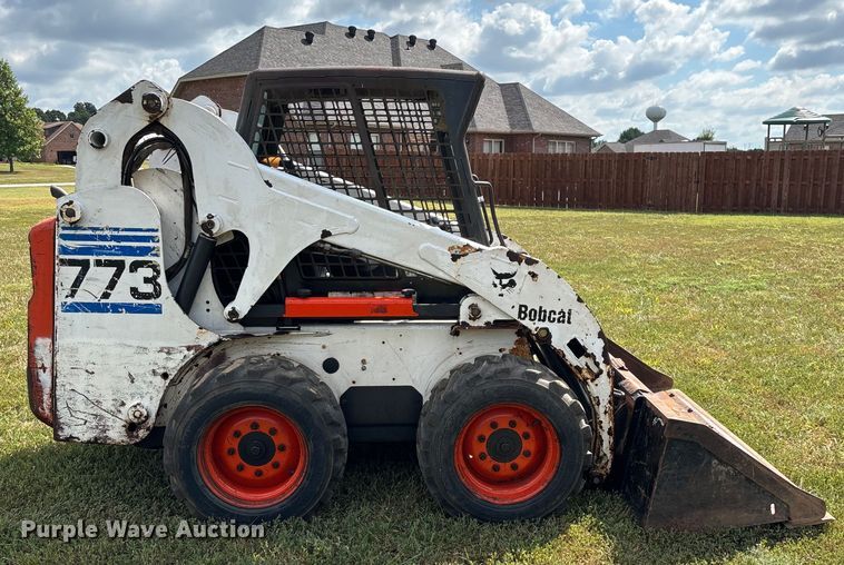 MINI CARGADOR SOBRE RUEDAS 2000 BOBCAT 773