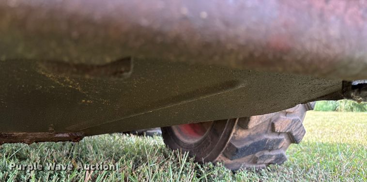 image for item EN5555 2000 Bobcat 773 skid steer loader