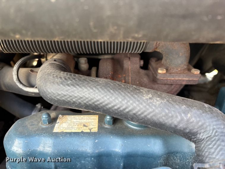 image for item EN5555 2000 Bobcat 773 skid steer loader