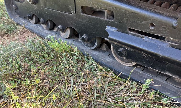 image for item EN5556 2016 Vermeer S800TX compact utility loader