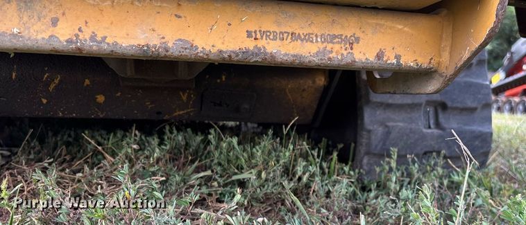 image for item EN5556 2016 Vermeer S800TX compact utility loader