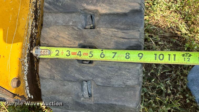 image for item EN5556 2016 Vermeer S800TX compact utility loader