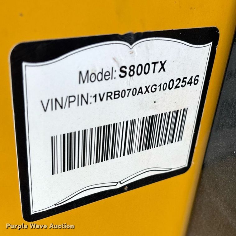 image for item EN5556 2016 Vermeer S800TX compact utility loader