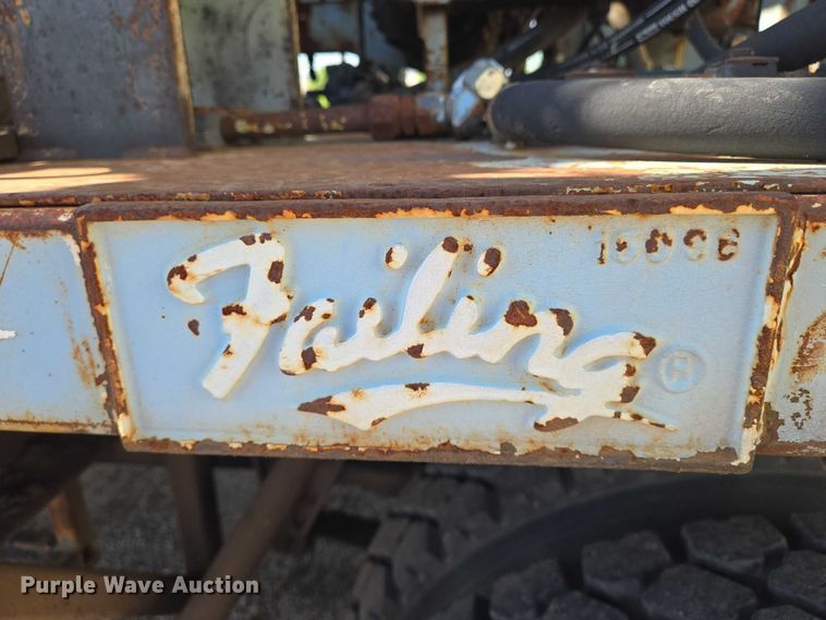 image for item EN8296 1990 International 4900 drilling rig truck