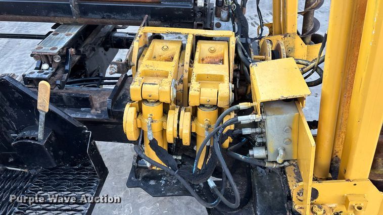 image for item EN8345 2009 Vermeer D24X40 Navigator Series II directional boring unit