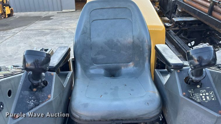 image for item EN8345 2009 Vermeer D24X40 Navigator Series II directional boring unit