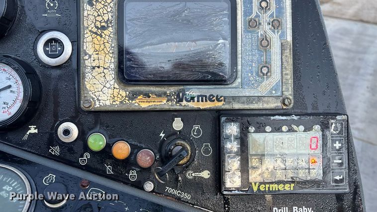 image for item EN8345 2009 Vermeer D24X40 Navigator Series II directional boring unit