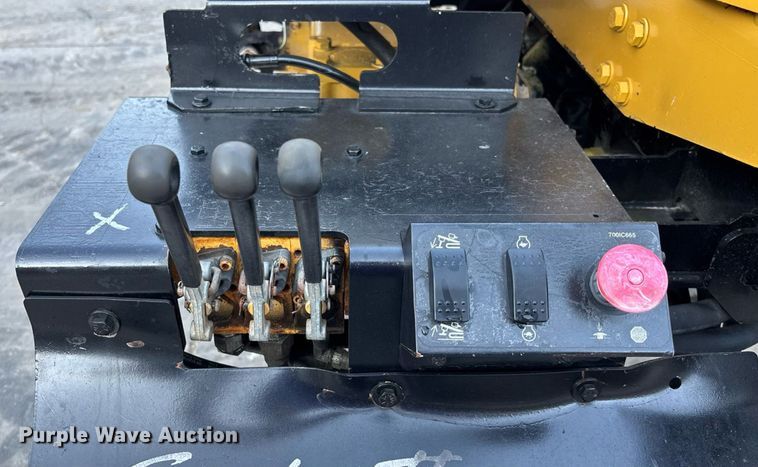 image for item EN8345 2009 Vermeer D24X40 Navigator Series II directional boring unit